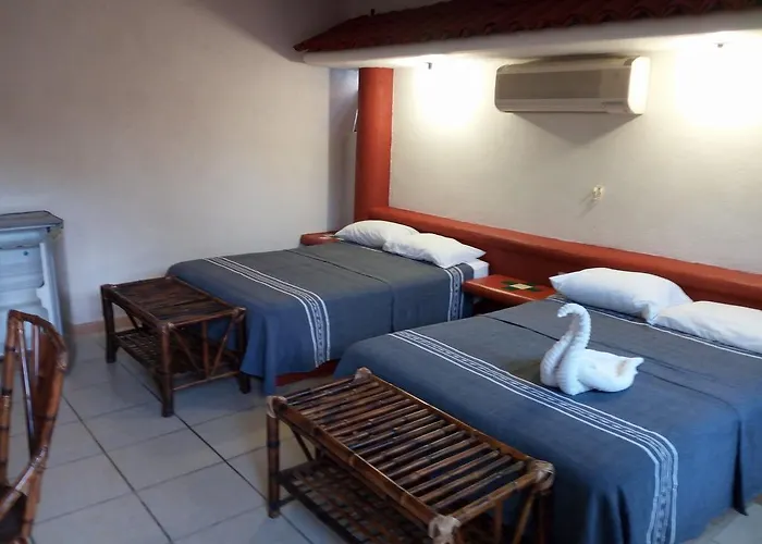 Suites Playa La Ropa El Pirata 2*
