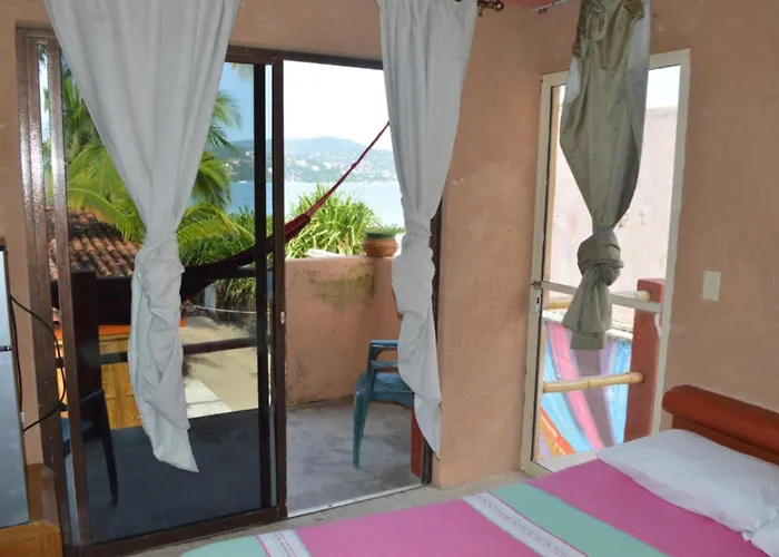 Suites Playa La Ropa El Pirata Guest house