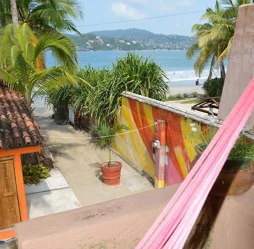 Suites Playa La Ropa El Pirata 2* Zihuatanejo