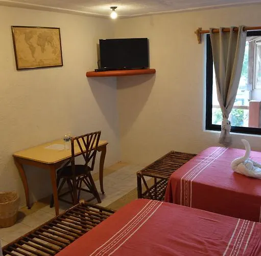 Suites Playa La Ropa El Pirata
